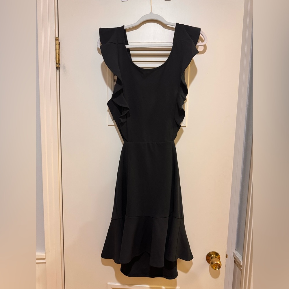 Selfie Leslie Black Dress